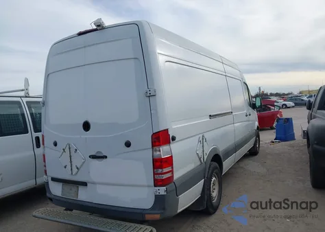 2014 Mercedes-Benz Sprinter 2500 High Roof from USA, damaged, VIN WD3PE8DE3E5828164